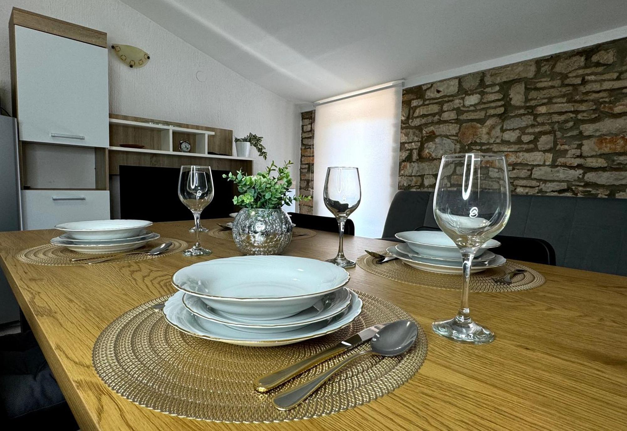 Apartment Moris Vodnjan Eksteriør bilde